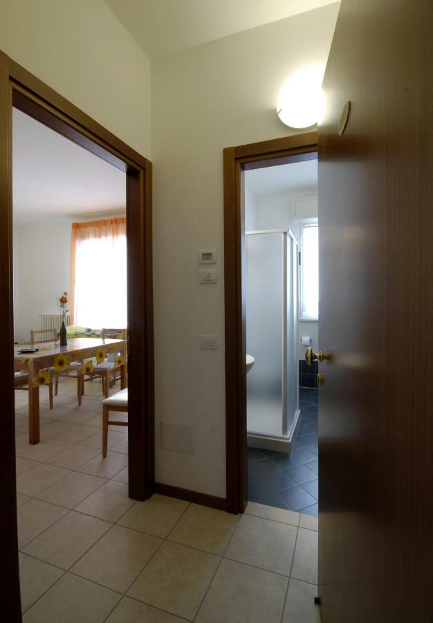 Residence Nobel Римини Екстериор снимка